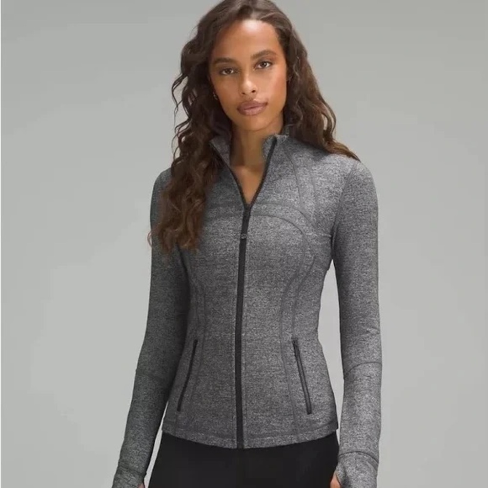 Lululemon Women’s Define Jacket in Heathered Black/Gray